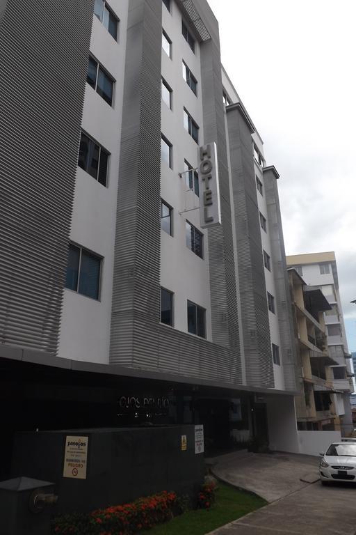 Hotel Ojos Del Rio